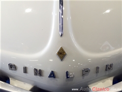 Salón Retromobile FMAAC México 2015 - Renault Dinalpin Berlinette 1972