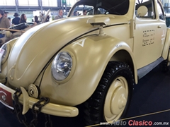 Salón Retromobile FMAAC México 2015 - VW Sedan 1944