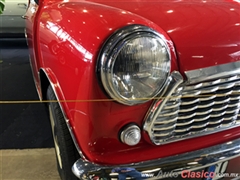 Salón Retromobile FMAAC México 2015 - Austin Mini 850 1971