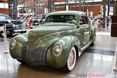 1937 Lincoln Zephyr Coupe V12