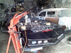 Knight Rider KITT Pontiac firebird third - Montado el motor LT1