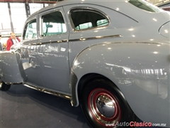 Salón Retromobile FMAAC México 2015 - Chrysler Saratoga 1941