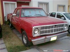 RESTAURACION DODGE D 100 1979 - RESTAURACION DODGE D 100 1979