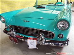 Salón Retromobile FMAAC México 2015 - Ford Thunderbird 1956