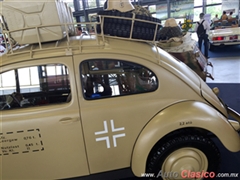 Salón Retromobile FMAAC México 2015 - VW Sedan 1944