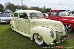 15º Maquinas y Rock & Roll Aguascalientes 2023 - 1939 Ford 2 Door Deluxe Sedan