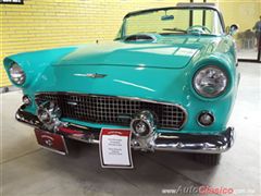 Salón Retromobile FMAAC México 2015 - Ford Thunderbird 1956