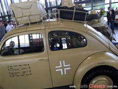 Salón Retromobile FMAAC México 2015 - VW Sedan 1944