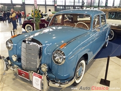 Salón Retromobile FMAAC México 2015 - Mercedes Benz 220S 1958