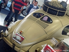 Salón Retromobile FMAAC México 2015 - VW Sedan 1944