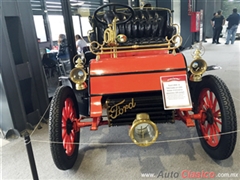 Salón Retromobile FMAAC México 2016 - 1903 Ford A