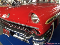 Salón Retromobile FMAAC México 2016 - 1955 Mercury Station Wagon