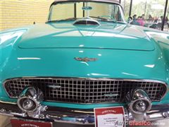 Salón Retromobile FMAAC México 2015 - Ford Thunderbird 1956