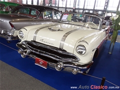 Salón Retromobile FMAAC México 2016 - 1956 Pontiac Starchief