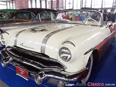 Salón Retromobile FMAAC México 2016 - 1956 Pontiac Starchief