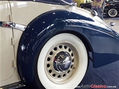 Salón Retromobile FMAAC México 2015 - Delahaye Cabriolet 135M 1946