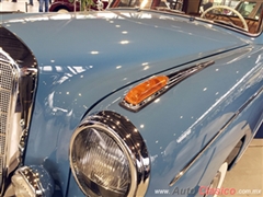 Salón Retromobile FMAAC México 2015 - Mercedes Benz 220S 1958