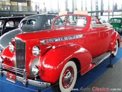 Salón Retromobile FMAAC México 2016 - 1940 Packard Convertible