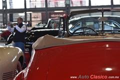 1940 Packard One Twenty Convertible 8 cilindros en línea de 282ci con 120hp