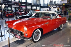 1956 Ford Thunderbird Motor V8 de 292ci 198hp