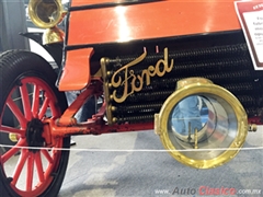 Salón Retromobile FMAAC México 2016 - 1903 Ford A