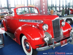 Salón Retromobile FMAAC México 2016 - 1940 Packard Convertible