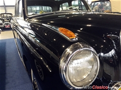 Salón Retromobile FMAAC México 2015 - Mercedes Benz 220S 1959