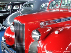 Salón Retromobile FMAAC México 2016 - 1940 Packard Convertible