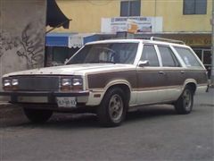 FORD FAIRMONT WAGON 1982