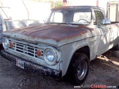 Camioneta Dodge D100 1967