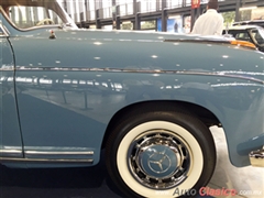 Salón Retromobile FMAAC México 2015 - Mercedes Benz 220S 1958