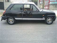 RENAULT R5