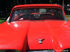 9o Aniversario Encuentro Nacional de Autos Antiguos - Ford Thunderbird 1958