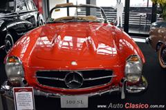 1960 Mercedes Benz 300 SL Roadster 6 cilindros en línea de 3000cc con 215hp