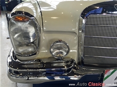 Salón Retromobile FMAAC México 2015 - Mercedes Benz 250SE Coupe 1965