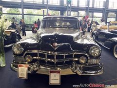 Salón Retromobile FMAAC México 2015 - Cadillac Imperial Sedan 1952