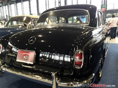 Salón Retromobile FMAAC México 2015 - Mercedes Benz 220S 1959