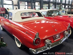 Salón Retromobile FMAAC México 2015 - Ford Thunderbird 1955