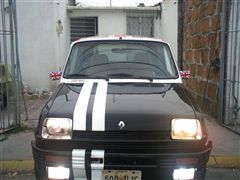 RENAULT R5