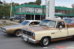 Desfile Monterrey Día Nacional del Auto Antiguo - Concentración del contingente - Parte 2