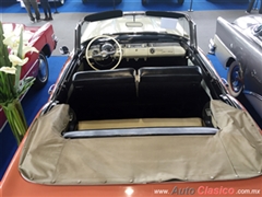 Salón Retromobile FMAAC México 2016 - 1956 Pontiac Starchief