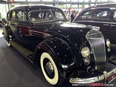 Salón Retromobile FMAAC México 2015 - Chrysler Airflow 1936