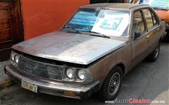 Renault 18 modelo 80  en restauración