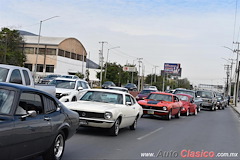 Desfile Monterrey Día Nacional del Auto Antiguo - Concentración del contingente - Parte 2