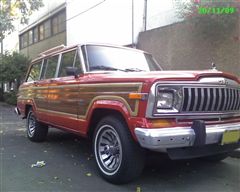 Jeep Grand Wagoneer 1985