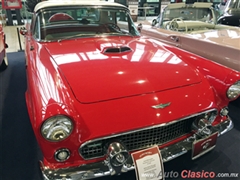 Salón Retromobile FMAAC México 2015 - Ford Thunderbird 1956