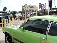 Desfile y Exposición de Autos Clásicos y Antiguos - Exhibición Parte II