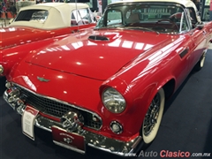 Salón Retromobile FMAAC México 2015 - Ford Thunderbird 1956