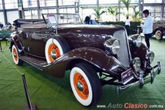 1934 Auburn Phaeton. Motor 8L de 280ci que desarrolla 115hp.