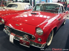 Salón Retromobile FMAAC México 2015 - Ford Thunderbird 1956